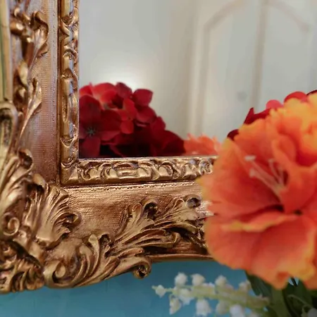 Residenza Via Dei Mille Bed & Breakfast 4*