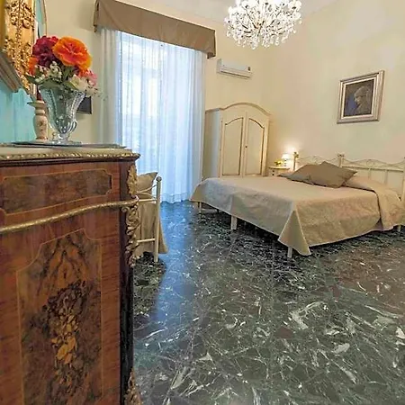 Frühstückspension Residenza Via Dei Mille 4*