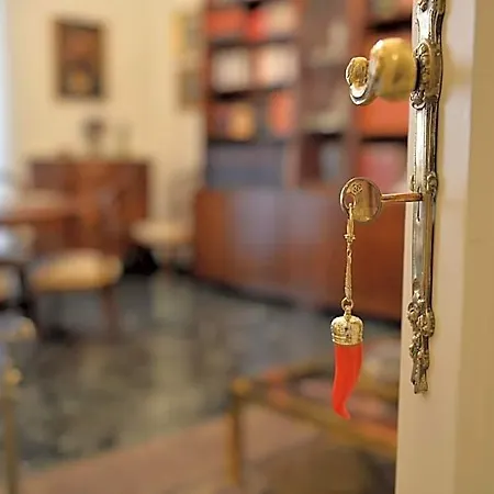 Residenza Via Dei Mille 4* 나폴리